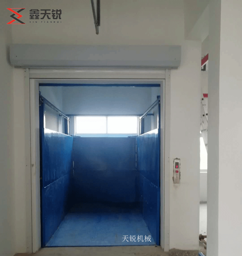 东方上货专用导轨式升降货梯